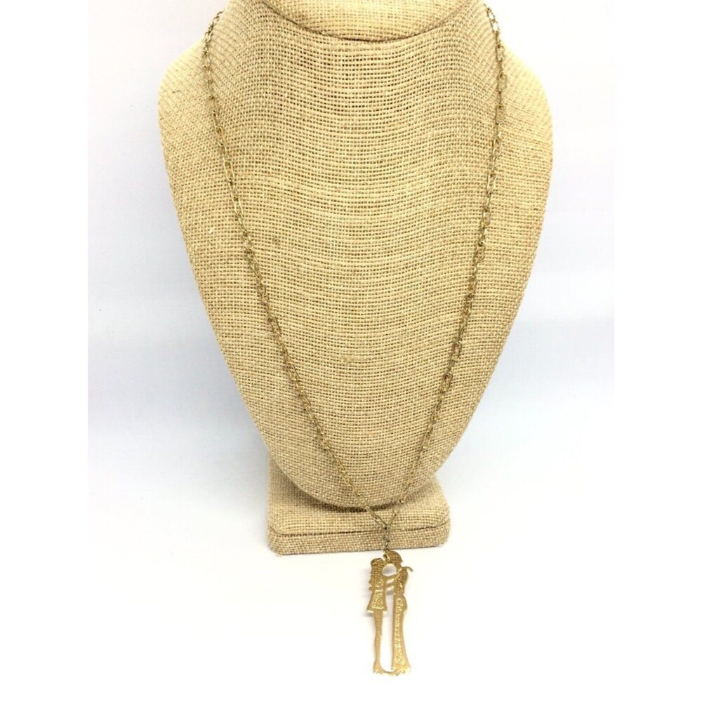 VINTAGE PENDANT NECKLACE Kissing Couple Silhouette Gold Tone 1970s Mod Love